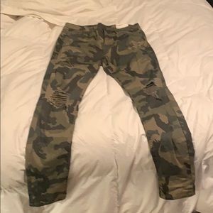 Camo legging/jeans